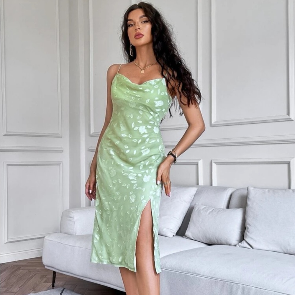 Green dress - Size M